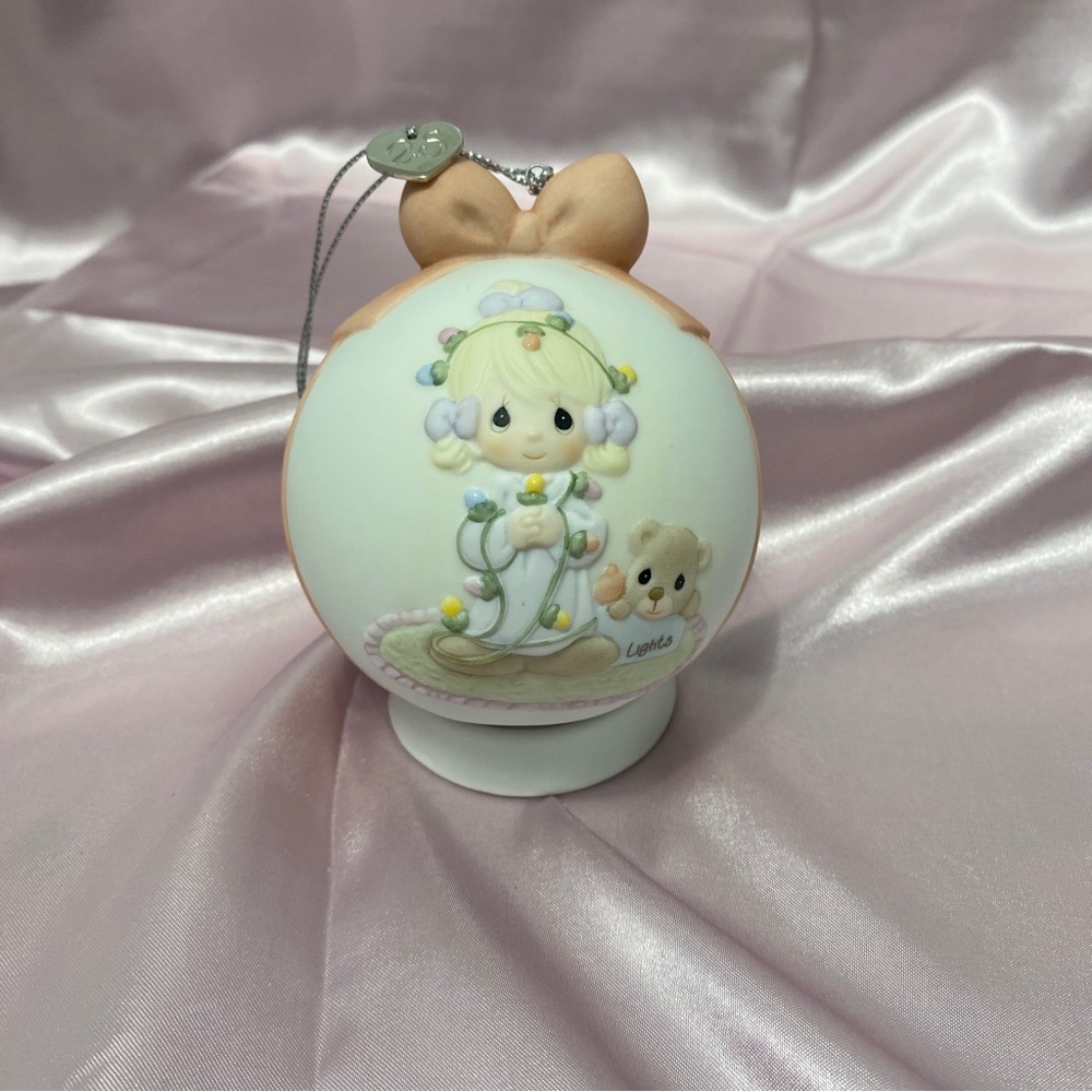 VINTAGE PRECIOUS MOMENTS MAY YOUR CHRISTMAS BE DELIGHTFUL ORNAMENT WITH STAND